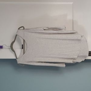 Stitch fix brand top with shoulder cut out